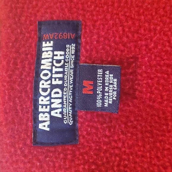 Abercrombie And Fitch fleece vest - Picture 5 of 5